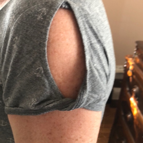 Top - Picture 2 of 3